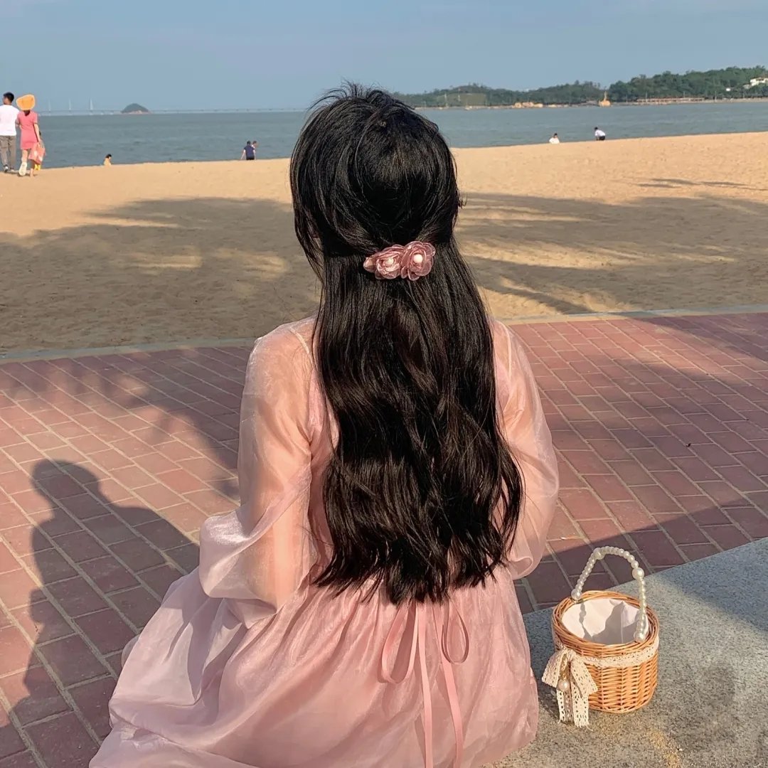 他不是我爸爸